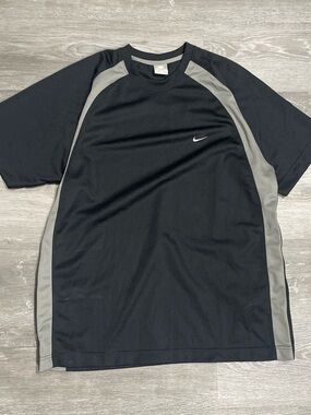 Early 2000’s Athletic Nike Shirt with Solo Swoosh
